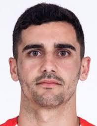 A tuba auditiva é um tubo orgânico fechado que une a rinofaringe à orelha média. Mauro Eustaquio Player Profile Transfermarkt