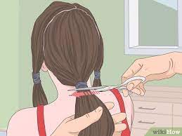 Chris jones, aka @chris_joneshair to his 93.7k instagram followers, utilizes wet cutting and dry cutting techniques to cut a straight line around a round shape while maintaining softness throughout. How To Cut A Bob 10 Steps With Pictures Wikihow
