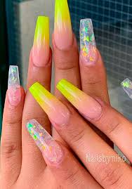 From dark yellow to neon yellow, see beautiful acrylic manicures here. Gorgeous Yellow Acrylic Nails