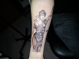 Tugaytuna Statueofjustice Tattoo Bursa Dovme Dttunatattoo Adaletdovme Tattoo Dovme