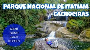 El nombre itatiaia viene del tupi y significa «peñasco lleno de puntas» (penhasco cheio de pontas). Circuito Completo Das Cachoeiras Do Parque Nacional De Itatiaia Youtube