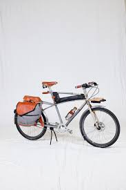 Oregon Manifest utility bike by Silas Beebe at Coroflot.com