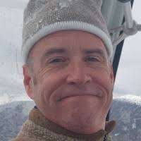 6800+ perfiles de «Grover»