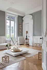 Beautiful French Interiors By Photographer Anne Catherine Scoffoni Photos In 2020 French Style Interior French Interior Design Parisian Interior
