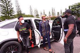 May 25, 2021 · samu chukwueze is a big loss — it does not look like he will make it back from injury. Samuel Chukwueze Visits Orji Kalu S Home Photos Sports Nigeria