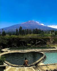 Harga Tiket Masuk Dan Lokasi Kolam Renang Cinta Candi Liyangan Terbaru Wisata Oke