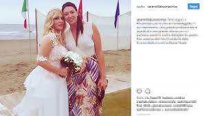 E' il giorno più bello della nostra vita, niente sembra poterlo rovinare, tranne… gli abiti da incubo! Abiti Da Sposa Vip I Piu Belli E I Piu Brutti Di Luglio Dilei