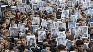 Jun 17, 2021 · amia convoca a la sociedad a participar del acto central por los 27 años del atentado se realizará de manera virtual, el viernes 16 de julio, a las 9:53, hora exacta en que un coche bomba explotó contra la sede de pasteur 633. Iran Estuvo Detras Del Atentado A La Amia En Argentina Cuando Habra Justicia Los Informes Diarios