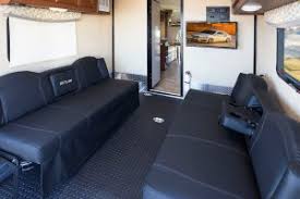 North trail rv center is florida's premier thor motor coach motorhome dealer. Thor Outlaw Class C Motorhome Review Fun On The Road Leos Rv Blog