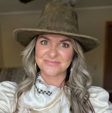 Sharon Swint's Instagram, Twitter & Facebook