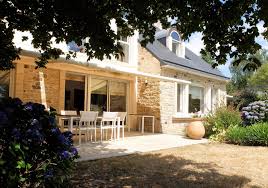 Vente Propriete Contemporaine Golfe Du Morbihan Pierres Et Mer Jardin Clos Immobilier Salle D Eau