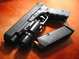 The 5 Best Tactical Lights For Glocks Reviews 2020