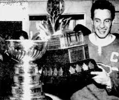 Les canadiens sont branchés (statistiques sur la tv et les médias numériques au canada). 50 Years Ago In Hockey Les Canadiens Sont La