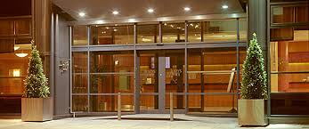 The hotel is opposite the thousand year old christchurch dublin's high street shopping area grafton street is only a 10 minute walk. Jurys Inn Custom House Hotel Dublin Get 35 Off Hotel Direct