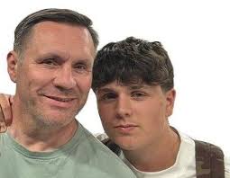 In only 6 weeks, Robert lost his glasses 👏 👏 👏