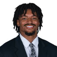 David Carter Jr. Stats, NCAAF News, Bio and More