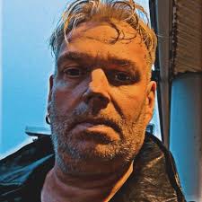 Hi. You are pretty♥️