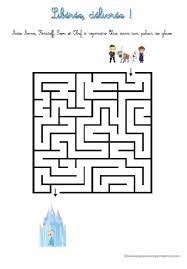 la reine des neiges le cahier d activites a imprimer je ne suis pas une super maman mais j y trav jeux coloriage mia et moi