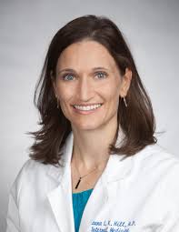 Dr. Mumtaz Almansour, MD, Family Medicine