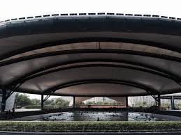 He says, 800 oxygen beds are being set up at yamuna sports complex, 500 oxygen beds here & more at other locations. Cwg Sports Complex