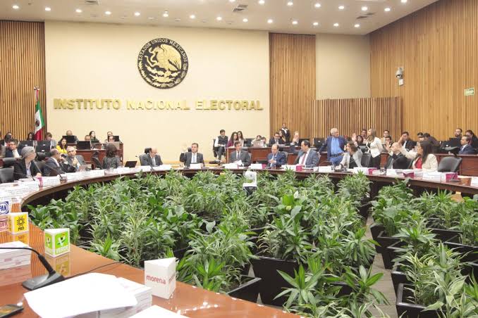 Resultado de imagen de INE: Datos de ciudadanos no se pueden transferir sin su consentimiento"