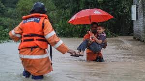 Find malaysia flood latest news, videos & pictures on malaysia flood and see latest updates, news, information from ndtv.com. Floods In Malaysia Displace More Than 3 000 People