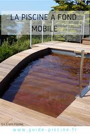 La Piscine A Fond Mobile La Piscine Avec Terrasse Amovible Piscine Piscine Beton Et Piscine Semi Enterree Beton
