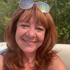 What is there to do around Saint Clair, MI tonight?