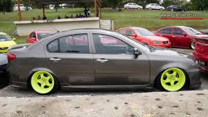 Entdecke rezepte, einrichtungsideen, stilinterpretationen und andere ideen zum ausprobieren. Proton Persona Dark Grey With Fluorescent Yellow Rims Galeri Kereta Youtube