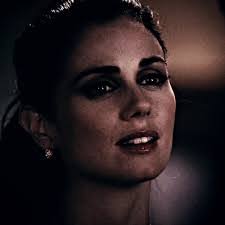 Isabella Fleming's Instagram, Twitter & Facebook