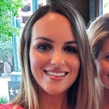 Proud and thankful to have been awarded Q2 Team MVP alongside Team Lead  winner Johnson Thomas ☁️! Merry Christmas from Oracle Public Sector in  Austin!