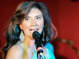 Dach der Bundeskunsthalle: Mariachi-Band eröffnet den GA-Sommergarten