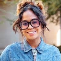 Veronica Barrow's Instagram, Twitter & Facebook