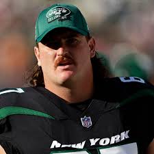 Dolphins sign Jets' Dan Feeney for offensive line depth