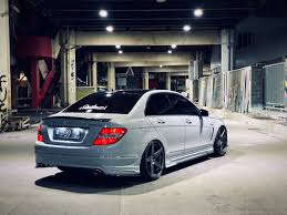 Mercedes W204 Stance R20 Adv1