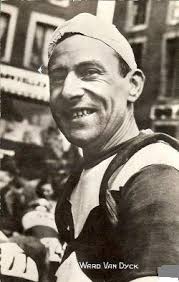 1947 Vuelta a España by BikeRaceInfo