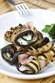 Per gli involtini di melanzane filanti con prosciutto. Involtini Di Melanzane Con Prosciutto Cotto E Mozzarella
