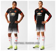 Using colors of manchester united, the all new leaked home kit is designed with red as main color featured with white applications. Manchester United Dollar Date 2015 16 Preview Soccer Nomad