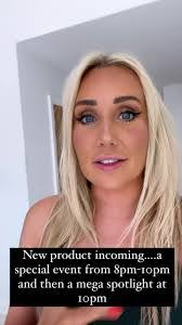 Hattie Houston's Instagram, Twitter & Facebook