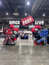 Houston-area LEGO fans take in an event that hits them like a ton of bricks  – Houston Public Media