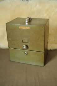 Parcourez notre sélection de trieur de courrier : Casier Trieur Metal Fidus Annees 60 S Luckyfind