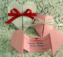 Kereskedelmi mellékhatásoktól függetlenül ez a nap újabb lehetőség Valentin Nap