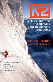K2 Life And Death On The World S Most Dangerous Mountain Viesturs Ed Roberts David 9780767932608 Amazon Com Books