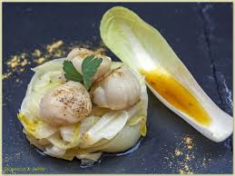 Noix De Saint Jacques Sauce A L Orange Endives Confites Noix De Saint Jacques Recettes De Cuisine Endives