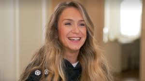 "Une soirée extraordinaire" : Clémence (Mariés au premier regard) partage  ses retrouvailles inattendues avec le "maire" de Gibraltar