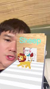 Kucing, Anjing, dan Kue: Jenaka Sehari-hari