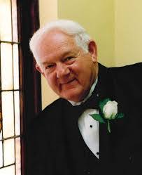 Paula Hutto's Instagram, Twitter & Facebook