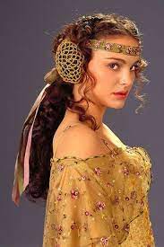 Confessions Of A Seamstress The Costumes Of Star Wars Padme Amidala Star Wars Padme Natalie Portman Star Wars Star Wars Padme Amidala