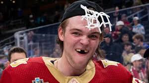 Detroit Red Wings prospect, Carter Mazur, is right