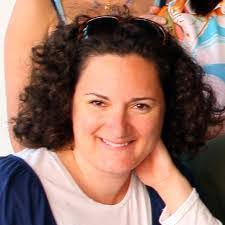 Pati Ceja's Instagram, Twitter & Facebook